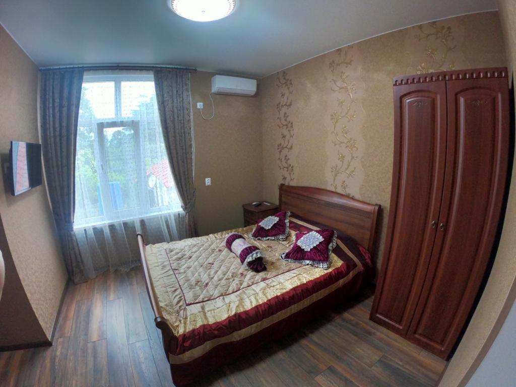 Гостевой Дом "Ласточкино Гнездо" Zandrypsch Exterior foto