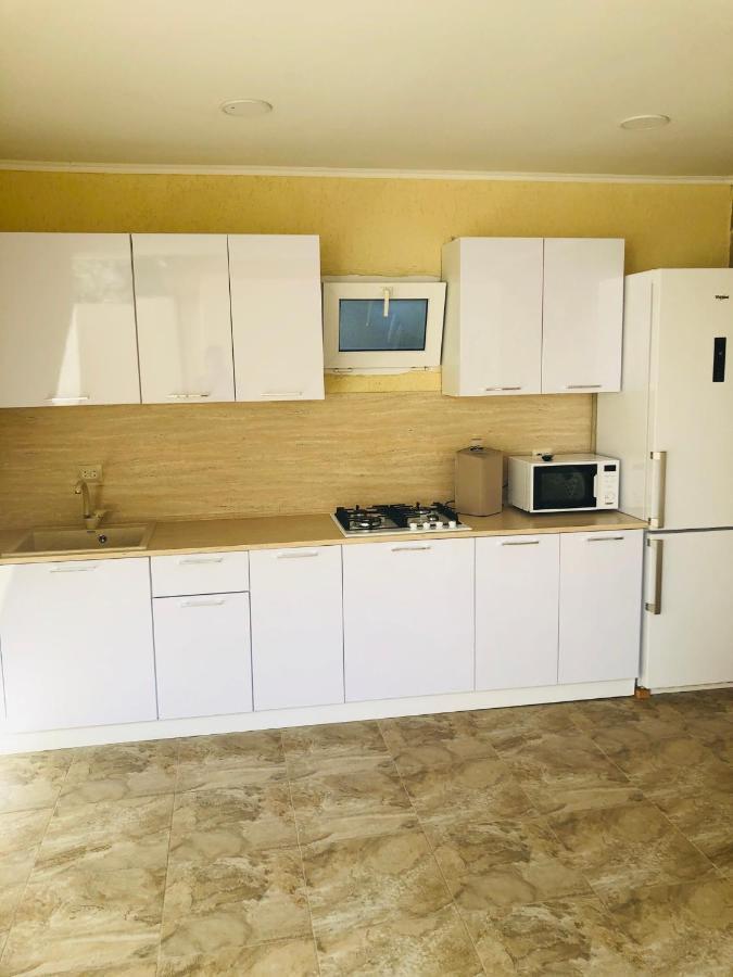 Гостевой Дом "Ласточкино Гнездо" Zandrypsch Exterior foto