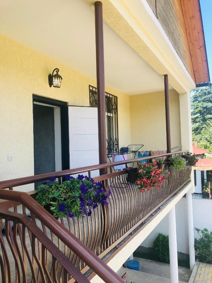 Гостевой Дом "Ласточкино Гнездо" Zandrypsch Exterior foto